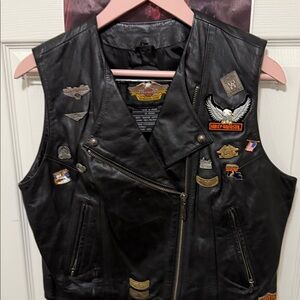 Harley-Davidson Black Leather Vest with Emblems